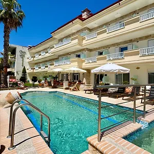 Hotel de apartamente Melis Kallithea (Chalkidiki)